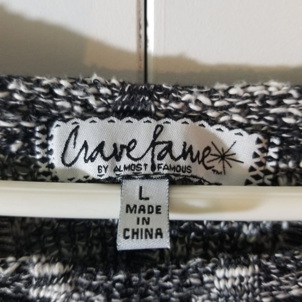 Women's Black and Gray Sweater with Lace Detail - Picture 3 of 7